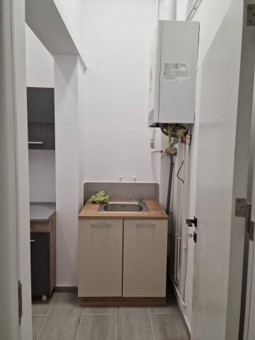 Timisoara, Tribunal, inchiriez spatiu de birouri 5 camere, 140 mp,